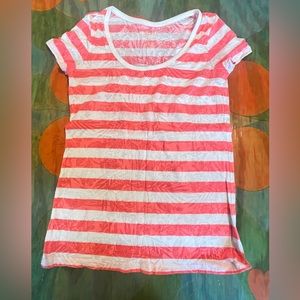 Favorite T short Sleeve Pullover T Shirt Womens Size Medium Pink White Stripes.